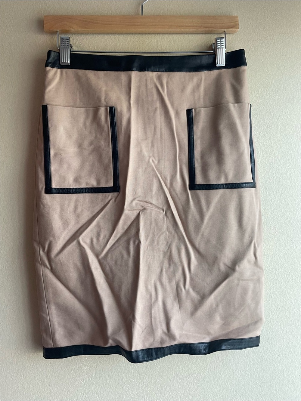 Club Monaco Women Satin Pencil Straight Skirt Pockets Knee Length Size 2